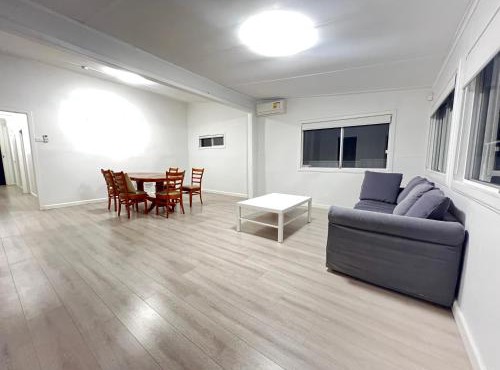 Queen Room with Air Conditioning, Train Station - LD4