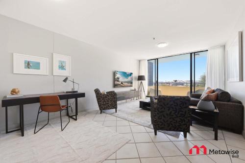 MetaWiseBnB Luxury North-Facing 2BR Near Beach 5