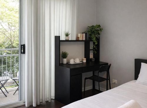 Cozy Double Room - Central Spot - Shared Bathroom