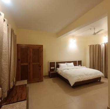 Zhim Zhim Guest House