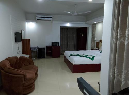 Hotel Crown