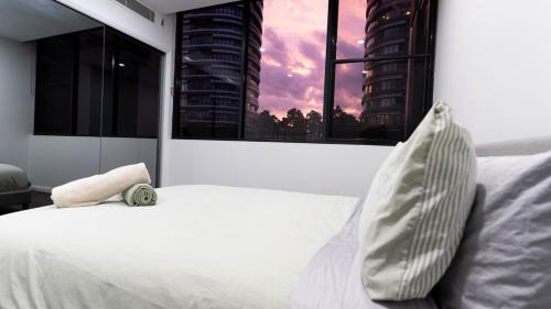 Luxe Sydney Olympic Park Stay - 2BR for 4 Guest