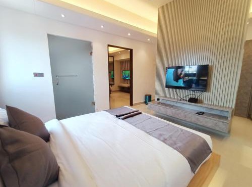 The Peace Palace Luxury Hotel and Restaurant