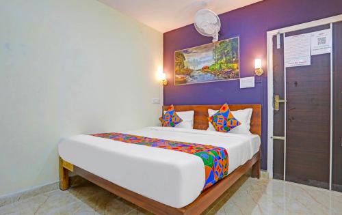 Hotel Sujatha international nearby koshys Hospital & Loutas Convention Hall Tc Palya Main Road Ramurthynagar