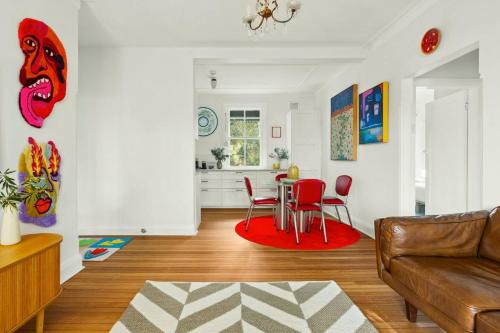 'Haus of Art' Mid-Century Modern by Coogee Beach