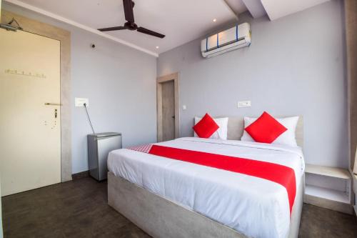 Hotel O Kanchan Residency