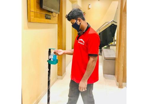 Hotel Residency Park Near Masjid Rly Station South Mumbai